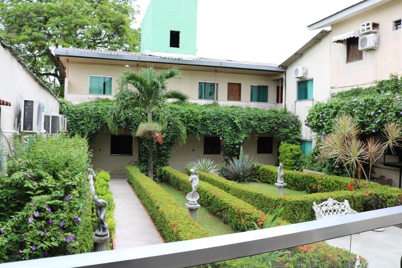 Mindu Park Hotel มาเนาส์ ภายนอก รูปภาพ